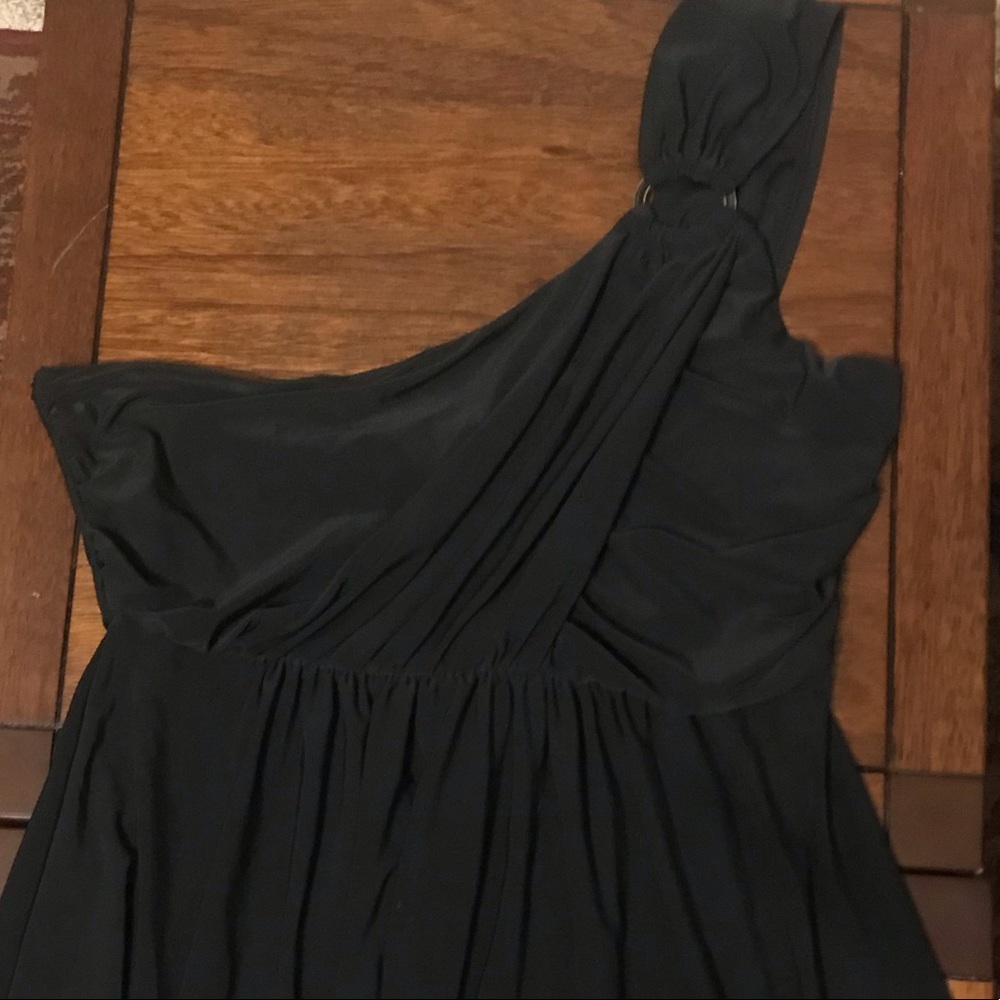 Black soft/flowy one shoulder tank top w/gold ring